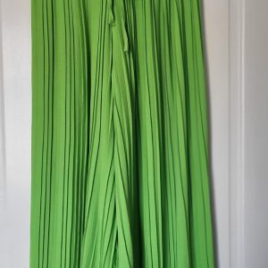 New Ladies Plus Size Pleated Trousers Lime One Size fits 20 22 24 26
