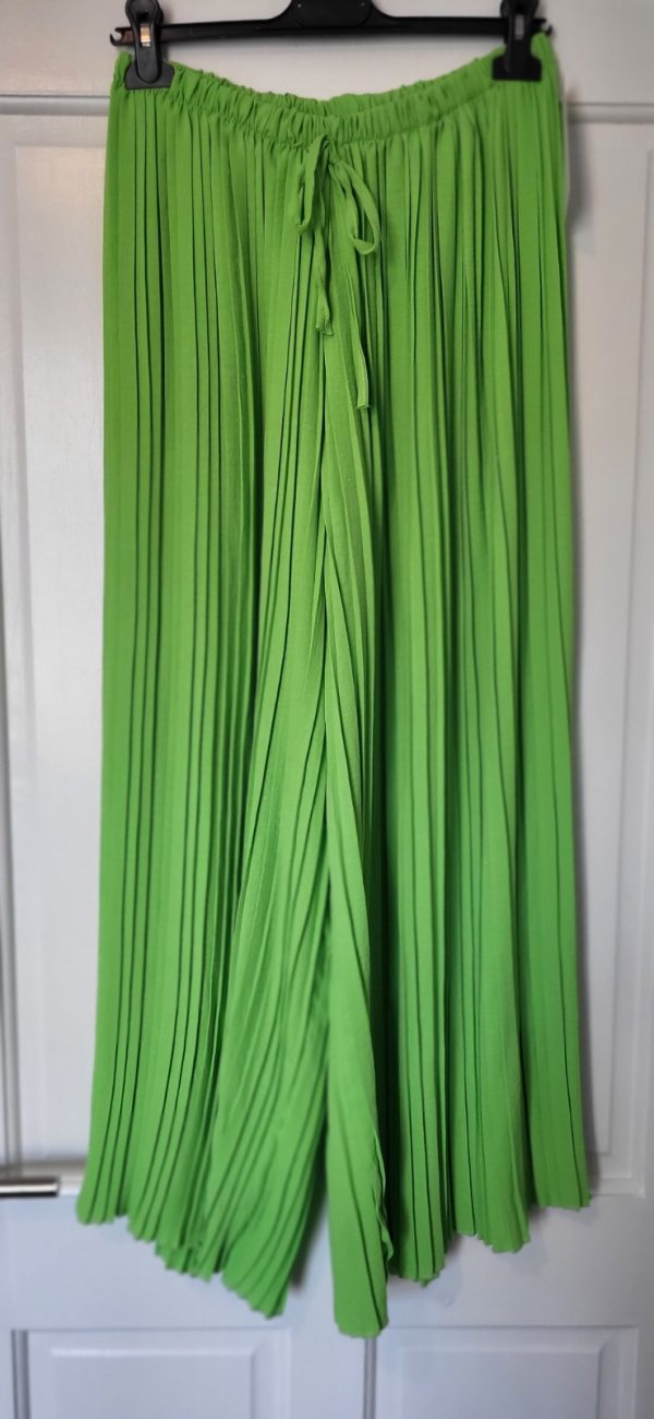 New Ladies Plus Size Pleated Trousers Lime One Size fits 20 22 24 26 - Image 4