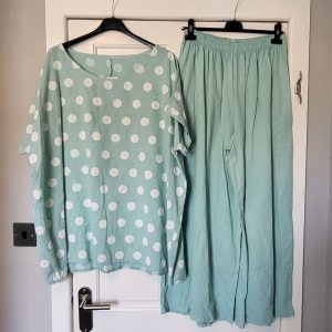 New Mint Spot 2 Piece Linen Blend Set One Size fits sizes 18 20 22 24