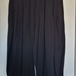 NEW Ladies Black Cocoon Trousers One size fits sizes 18 20 22