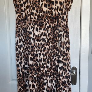 New Ladies Brown Leopard Print Pleated Maxi Dress One Size fits sizes 14 16 18 20
