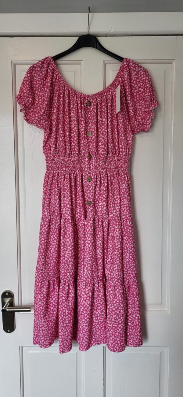 New Ladies Pink Floral Tiered Dress One Size fits sizes 14 16 18 20