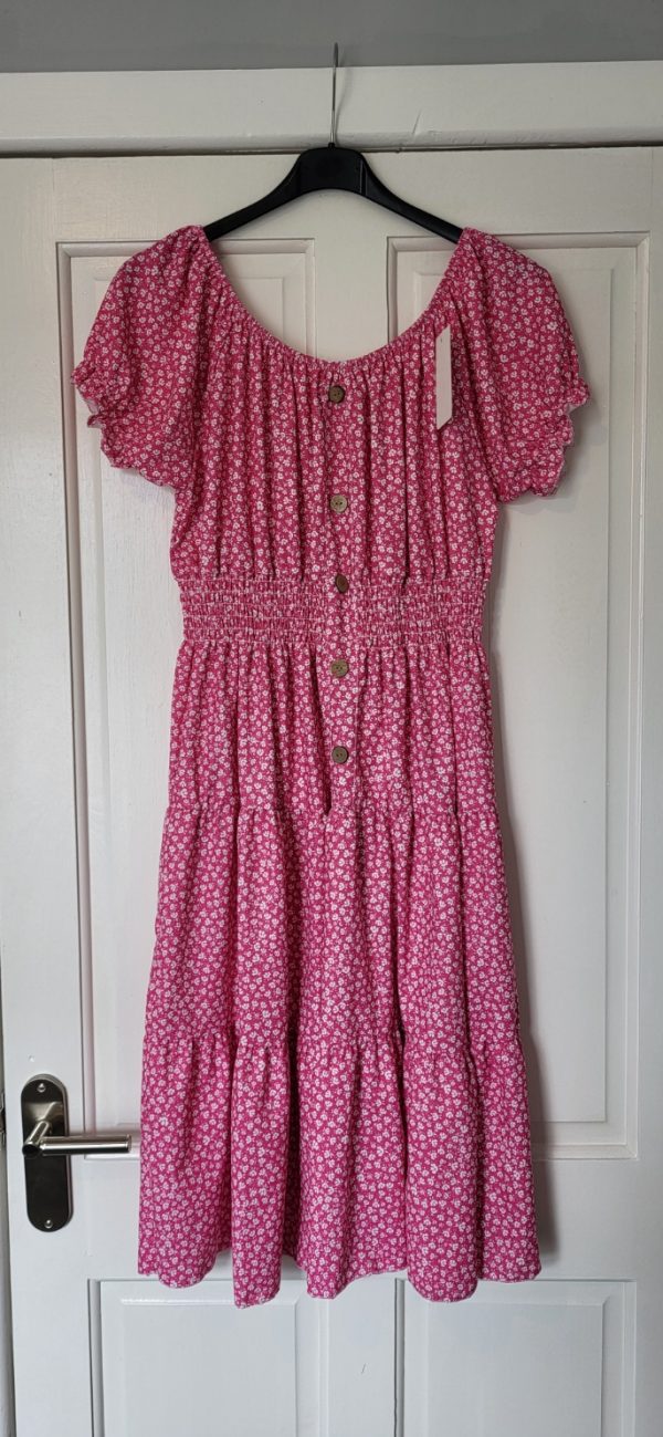 New Ladies Pink Floral Tiered Dress One Size fits sizes 14 16 18 20 - Image 2