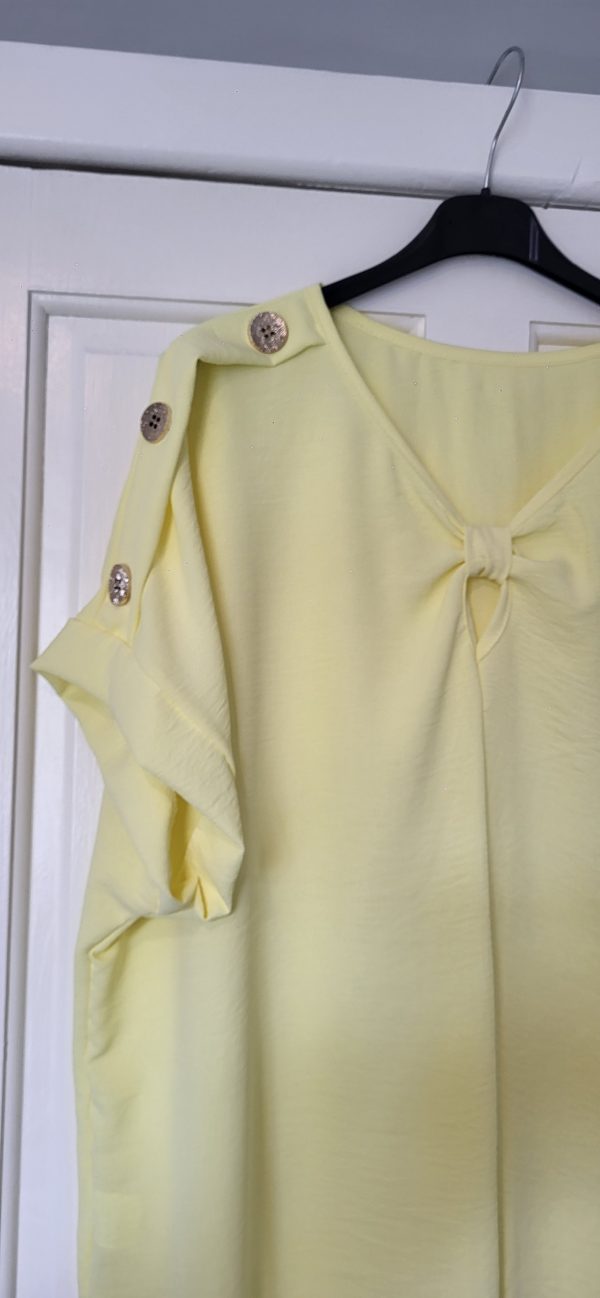 New Ladies Yellow V Neck Knott Top One Size fits sizes 16 18 20 22 - Image 3