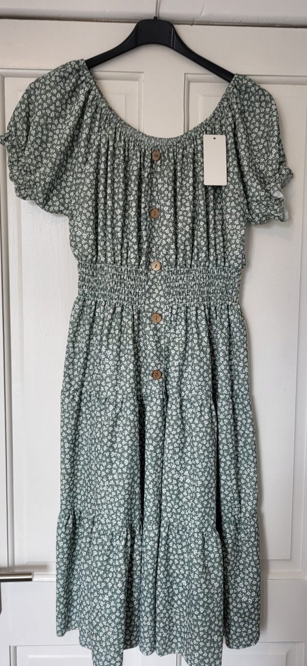 New Ladies Green Floral Tiered Dress One Size fits sizes 14 16 18 20 - Image 4