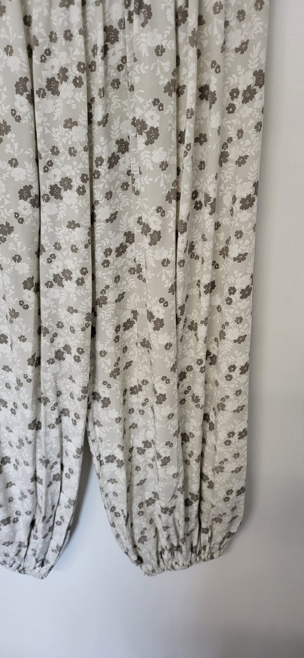 New Ladies Beige Floral Harem Pants One Size fits sizes 14 16 - Image 5
