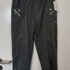 Cherry Berry Khaki 3/4 length stretchy trousers Size T4 UK 14