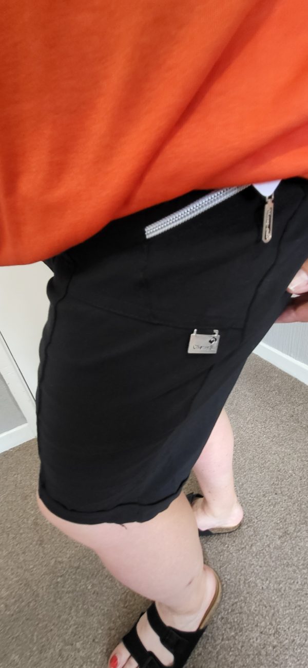 Cherry Berry Black Stretchy Shorts Size T5 UK 16 - Image 6
