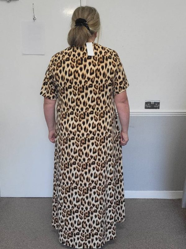 New Ladies Brown Leopard Print Stretchy Dress One Size fits sizes 18 20 22 24 - Image 8