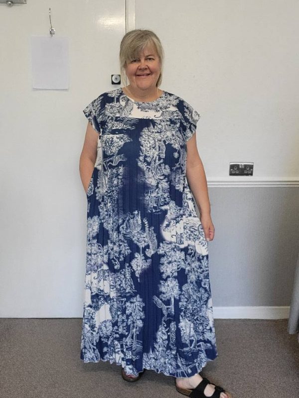 New Ladies Navy Blue Animal Print Pleated Maxi Dress One Size fits sizes 14 16 18 20 - Image 8