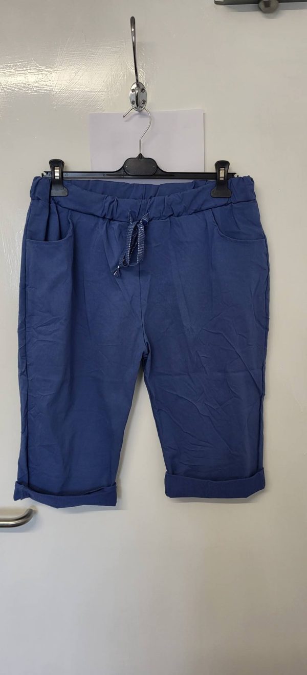 SALE SALE SALE NEW Ladies Denim Blue Magic Shorts Plus Size One Size Fits sizes 18 20 22 Size 2 NON RETURNABLE - Image 2