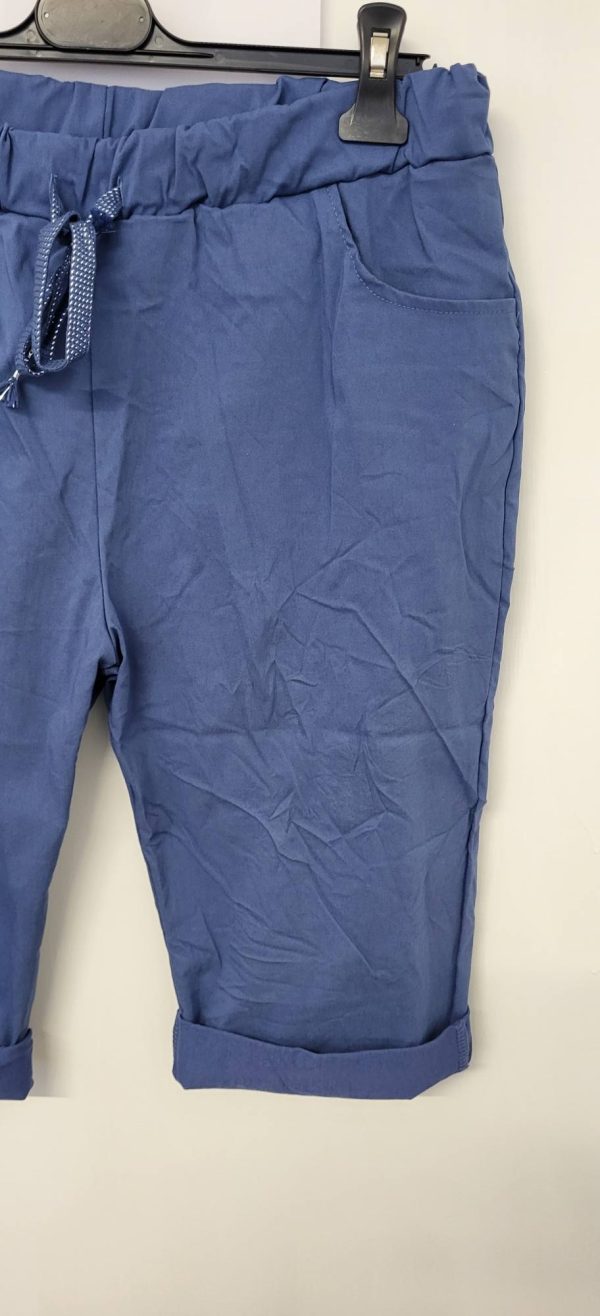SALE SALE SALE NEW Ladies Denim Blue Magic Shorts Plus Size One Size Fits sizes 18 20 22 Size 2 NON RETURNABLE - Image 4