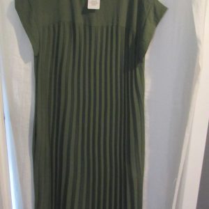 New Ladies Khaki Green Pleated Maxi Dress One Size fits sizes 14 16 18 20