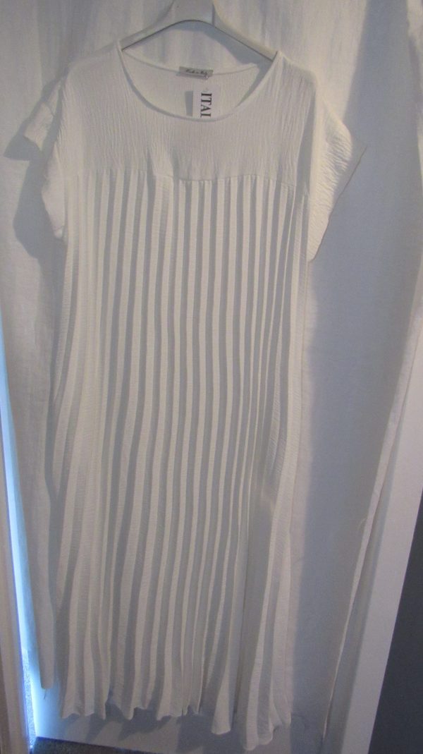 New Ladies White Pleated Maxi Dress One Size fits sizes 14 16 18 20 - Image 2