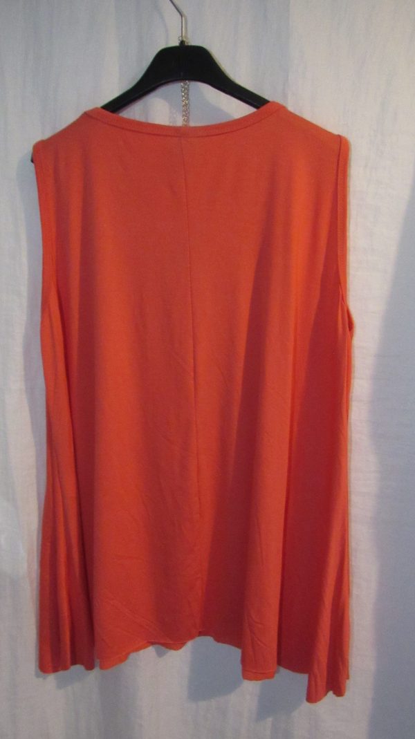 New Sleeveless Womens Coral Top One Size fits sizes 16 18 20 22 - Image 4