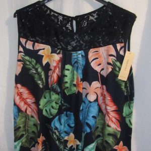 New Women’s Navy Blue Floral Sleeveless Top One Size fits sizes 16 18 20 22