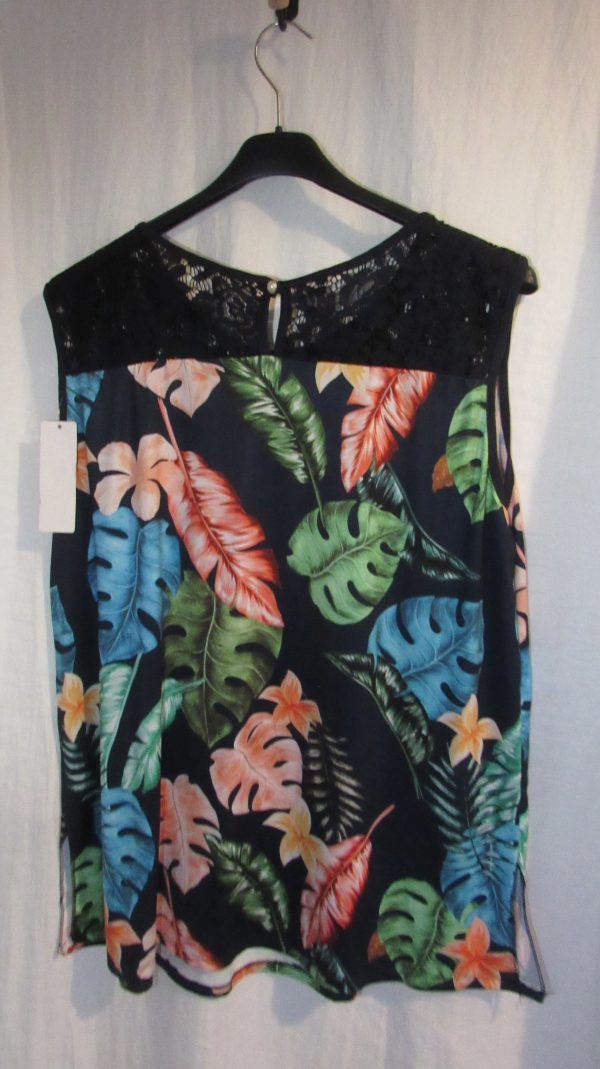 New Women’s Navy Blue Floral Sleeveless Top One Size fits sizes 16 18 20 22 - Image 4