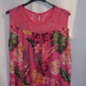 New Women’s Pink Floral Sleeveless Top One Size fits sizes 16 18 20 22