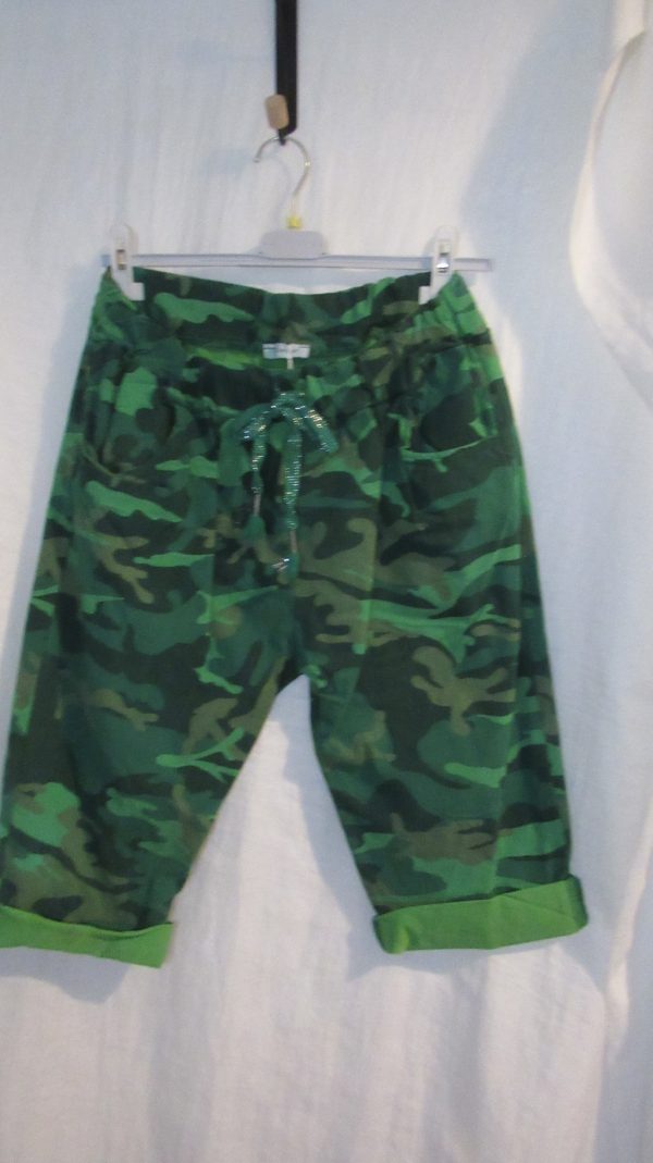 New Green Camo Knee Length Stretchy Magic Shorts One Size fits sizes 12 14 16 Special Price non returnable - Image 3