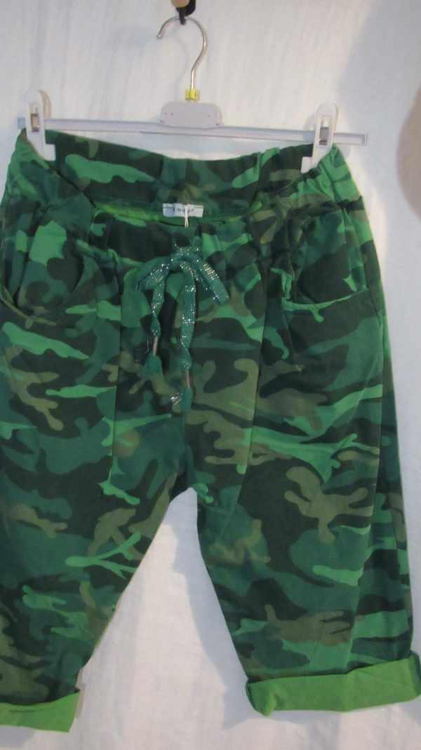 New Green Camo Knee Length Stretchy Magic Shorts One Size fits sizes 12 14 16 Special Price non returnable - Image 4