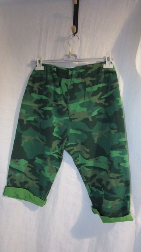 New Green Camo Knee Length Stretchy Magic Shorts One Size fits sizes 12 14 16 Special Price non returnable - Image 6