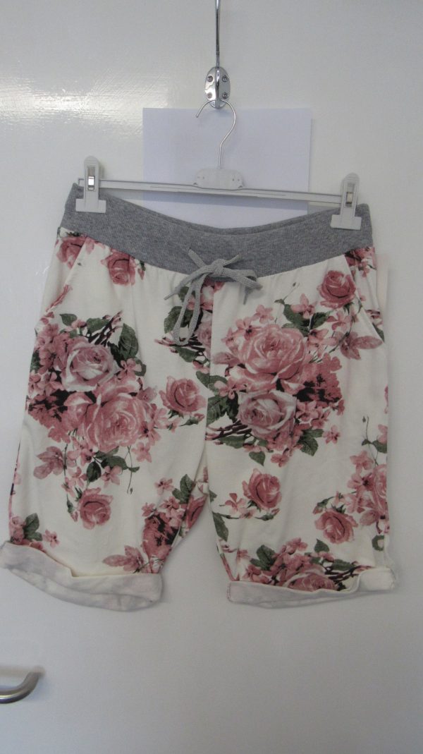 NEW Ladies White with Pink Flower Jogger Shorts Plus Size One Size Fits sizes 16 18 20 Size 2