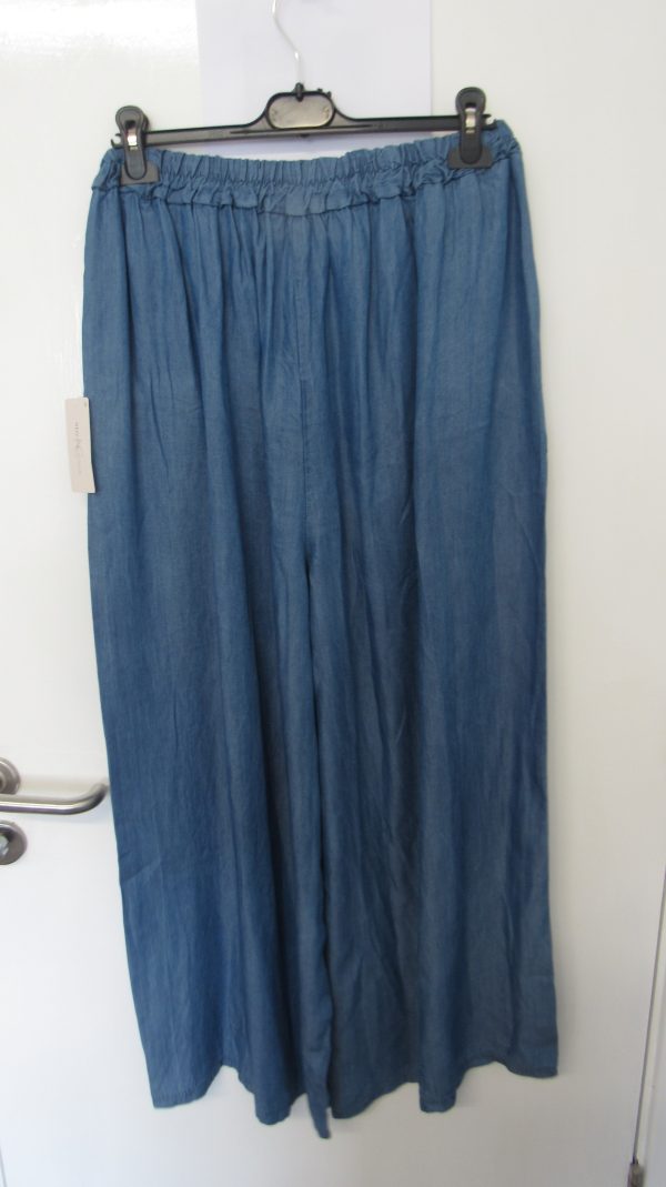 New Ladies Darker Blue Wide Leg Trousers One Size fits sizes 18 20 22 - Image 6