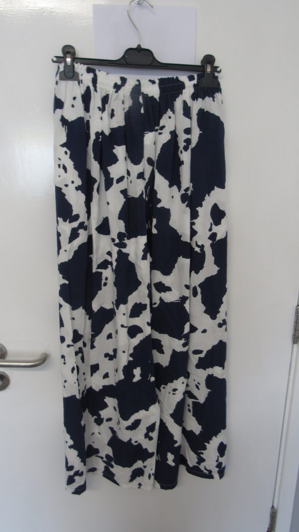 New Ladies Navy Blue with White Wide Leg Trousers One Size fits sizes 18 20 22 - Image 5