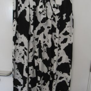 New Ladies Black with White Wide Leg Trousers One Size fits sizes 18 20 22
