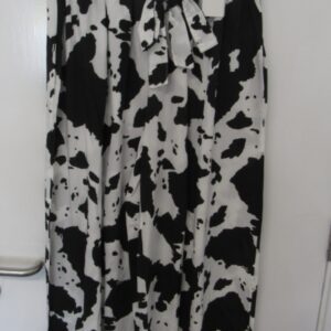 New Ladies Black with White Wide Leg Trousers One Size fits sizes 18 20 22