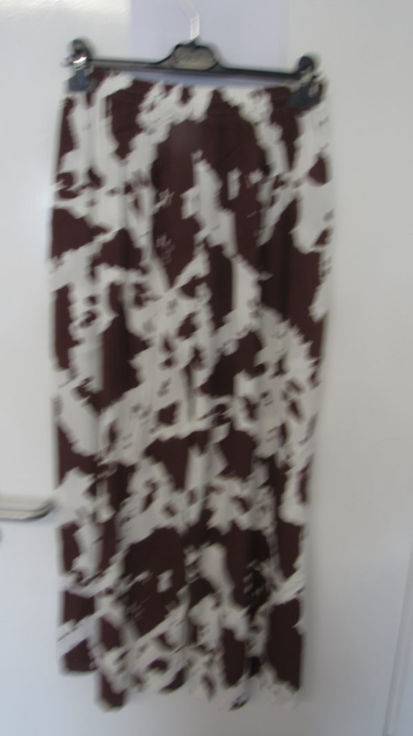 New Ladies Brown with White Wide Leg Trousers One Size fits sizes 18 20 22 - Image 5