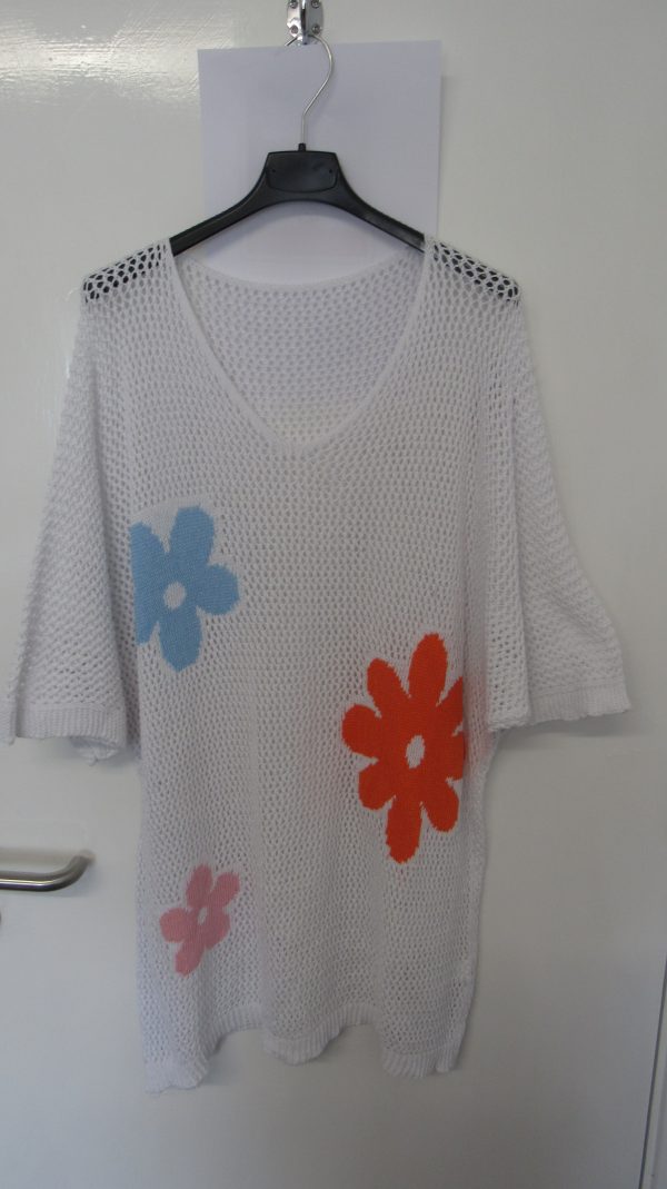 New Ladies White Floral Crochet V Neck Summer Top Size 16 - Image 2