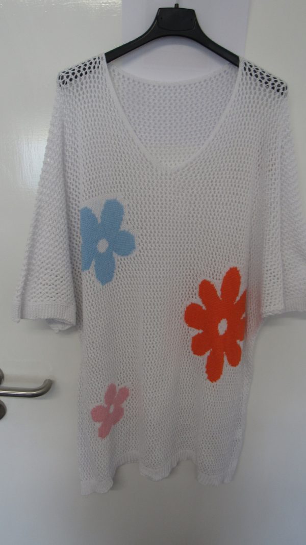 New Ladies White Floral Crochet V Neck Summer Top Size 16 - Image 4