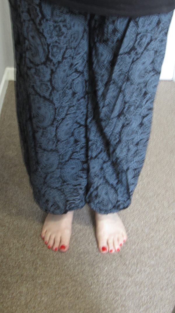 New Ladies Black Floral Harem Pants One Size fits sizes 16 18 20 - Image 7
