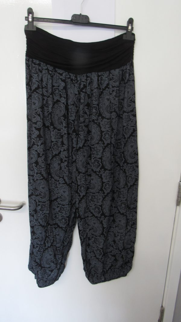 New Ladies Black Floral Harem Pants One Size fits sizes 16 18 20 - Image 2