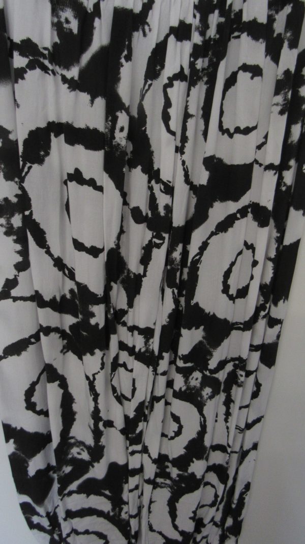 New Ladies White with Black Harem Pants One Size fits sizes 16 18 20 - Image 4