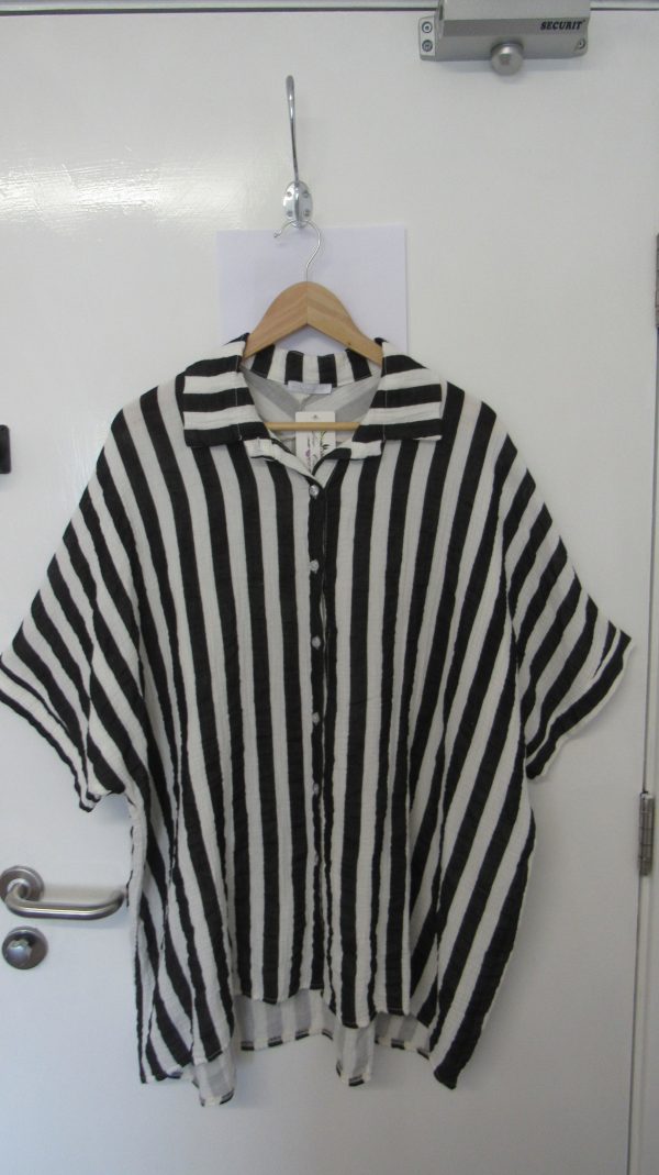 New Black and White Stripe Button Up Shirt One Size fits sizes 18 20 22 24