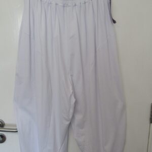 New Ladies White 3/4 Length Wide Leg Trousers One size fits sizes 18 20 22 24