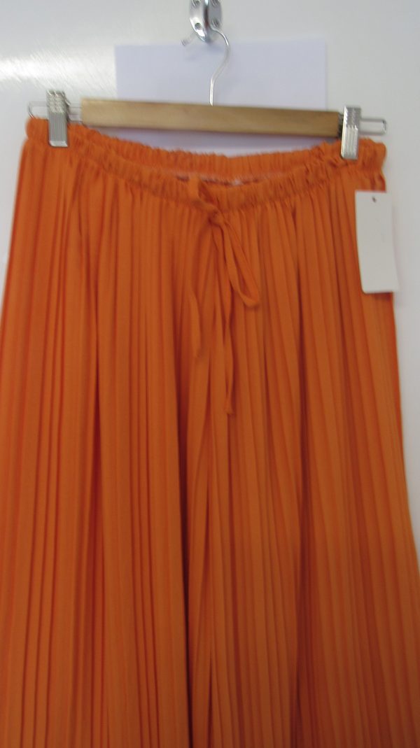 New Ladies Plus Size Pleated Trousers Orange One Size fits 20 22 24 26 - Image 3