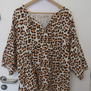 New Orange Leopard Print Top One Size fits sizes 18 20 22 24