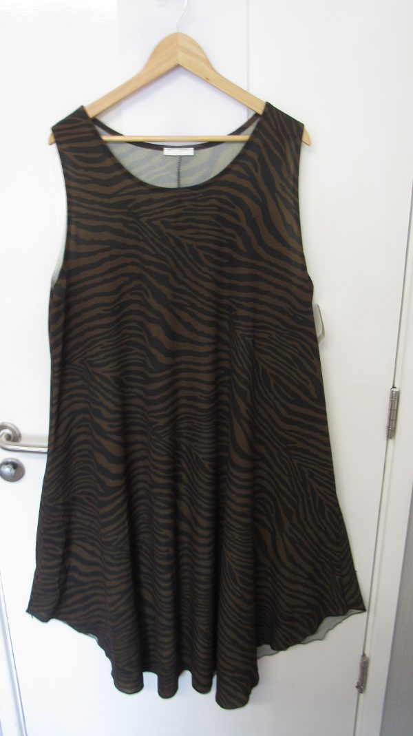 New Brown Zebra Print Sleeveless Sun Dress One Size fits sizes 16 18 20 22 - Image 2
