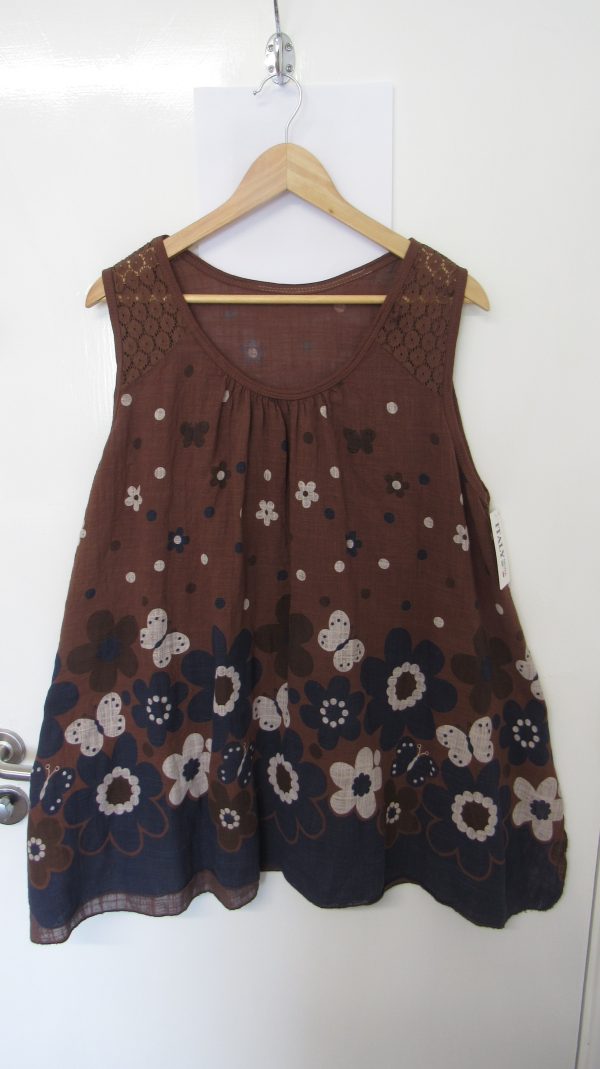 New Floral Sleeveless Top Brown One Size fits sizes 18 20 22