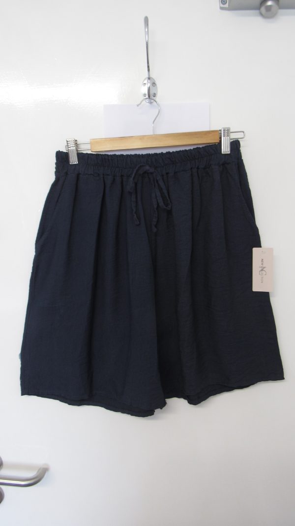 New Ladies Navy Blue Pocket Shorts One size fits sizes 16 18 20 22