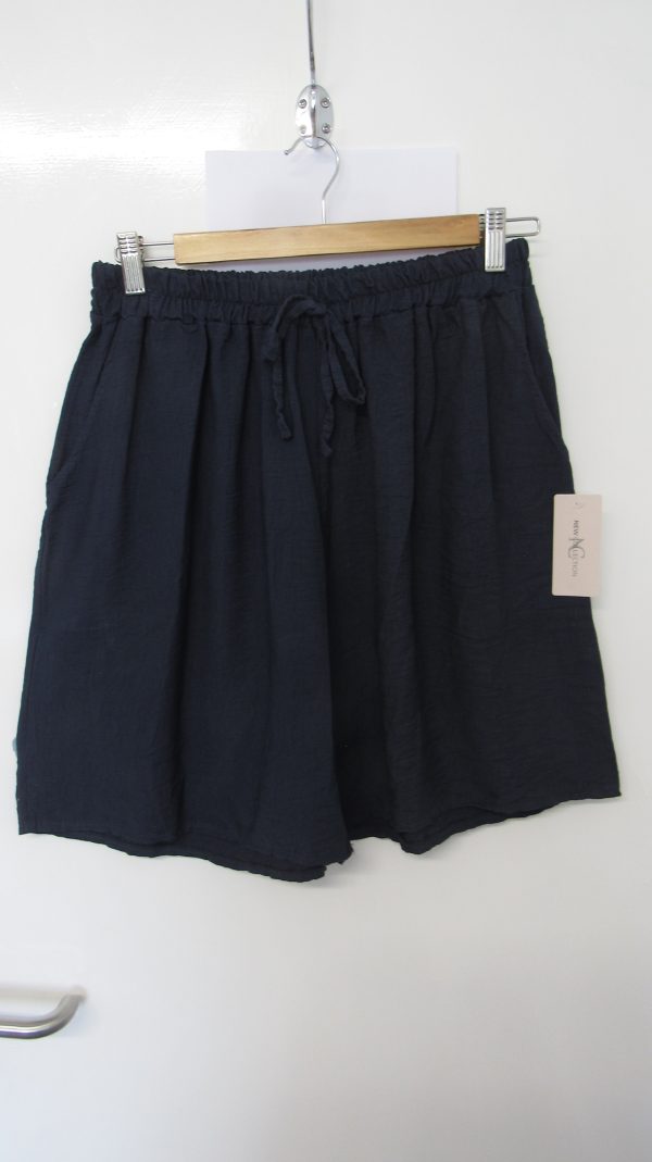 New Ladies Navy Blue Pocket Shorts One size fits sizes 16 18 20 22 - Image 2
