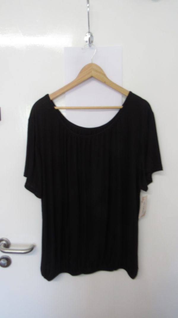 New Ladies Black Elasticated Bottom Top One size fits sizes 16 18 20 22 Plus Size - Image 2
