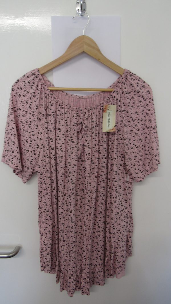 New Ladies Pale Pink Floral Frill Top One size fits sizes 16 18 20 22