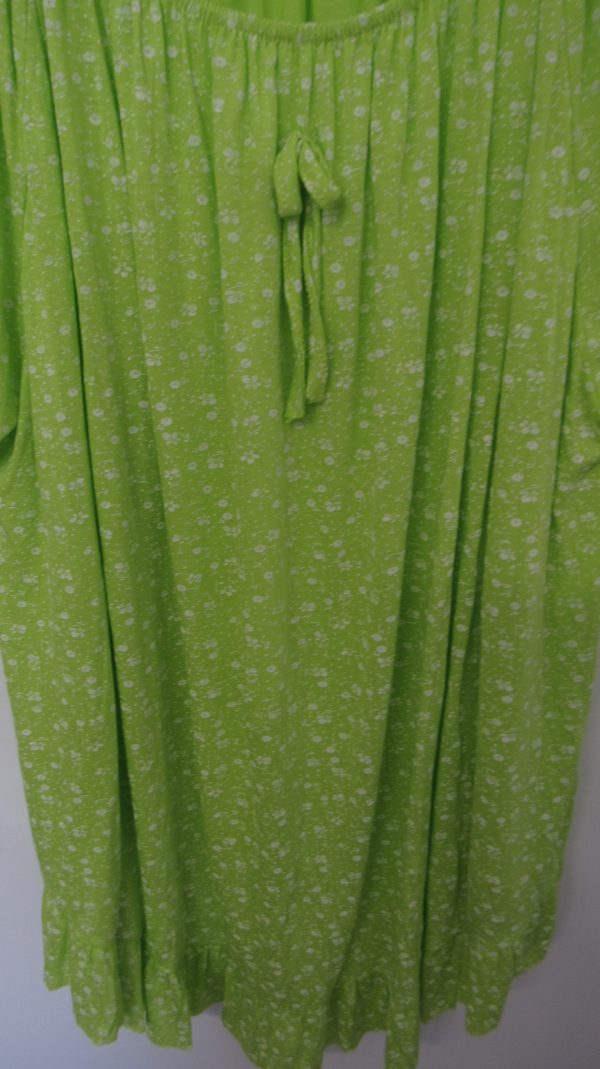New Ladies Lime Green Floral Frill Top One size fits sizes 16 18 20 22 - Image 3