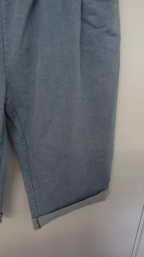 NEW Ladies Light Blue Stretchy Crinkle Magic Shorts One Size Fits 20 22 Size 3 - Image 4