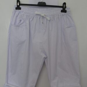 New White Shorts Size 20 22 Size 3