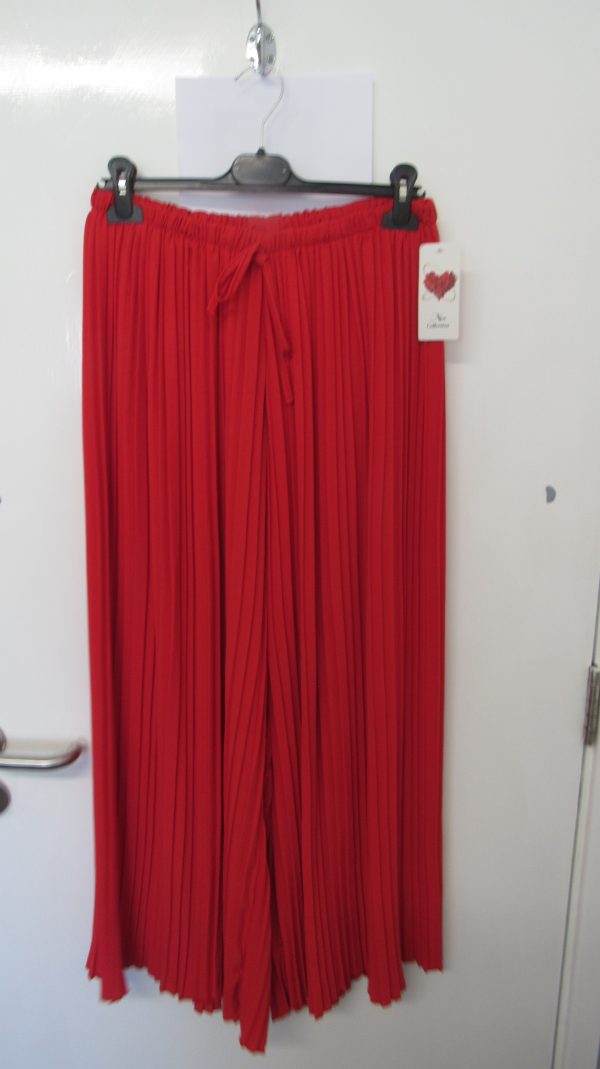 New Ladies Plus Size Pleated Trousers Red One Size fits 20 22 24 26